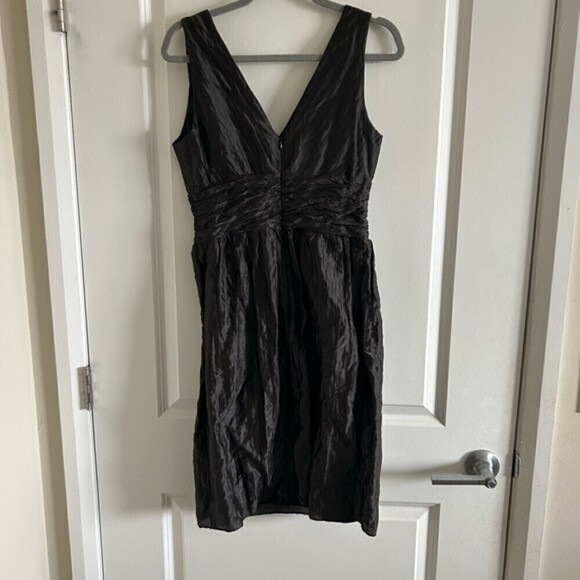 - KAY Unger New York Women’s Silk Blend Fitted Midi Cocktail Dress Gray Si… - Picture 10 of 10